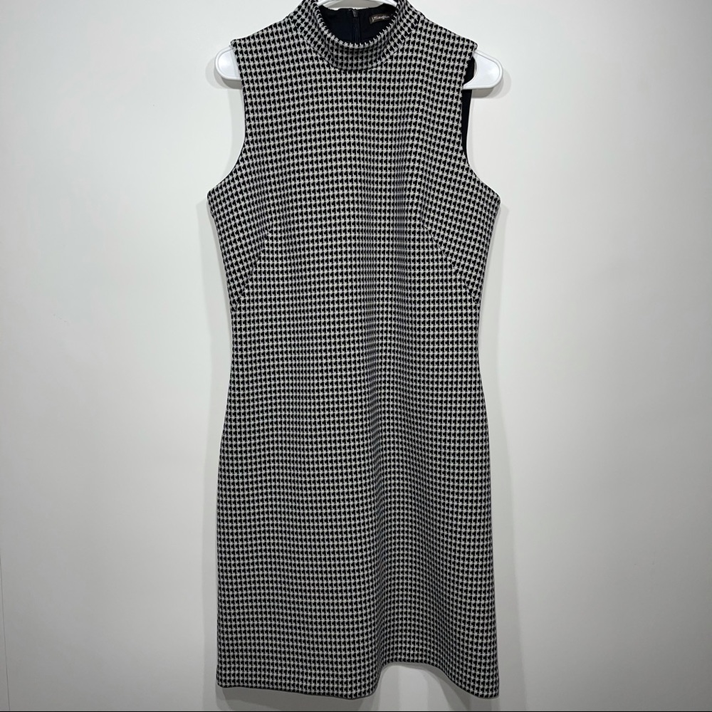 J. McLaughlin mock neck printed dress size medium